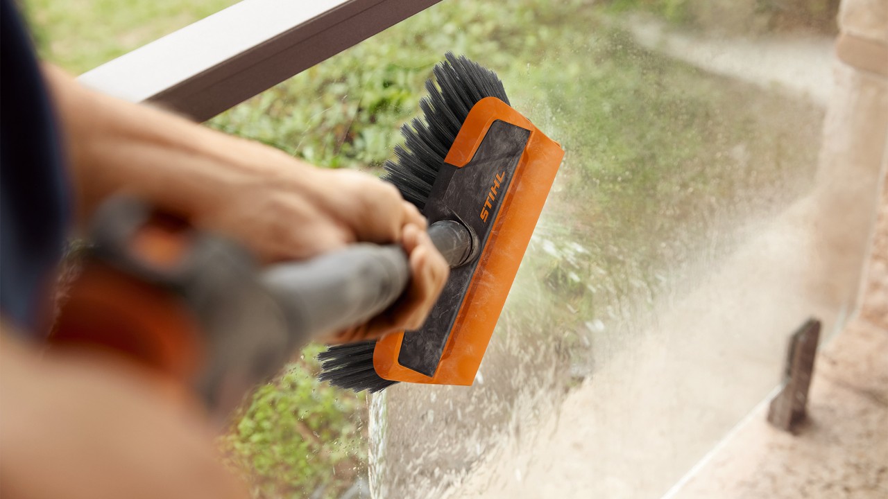 Cepillos/dispositivos de limpieza de superficies